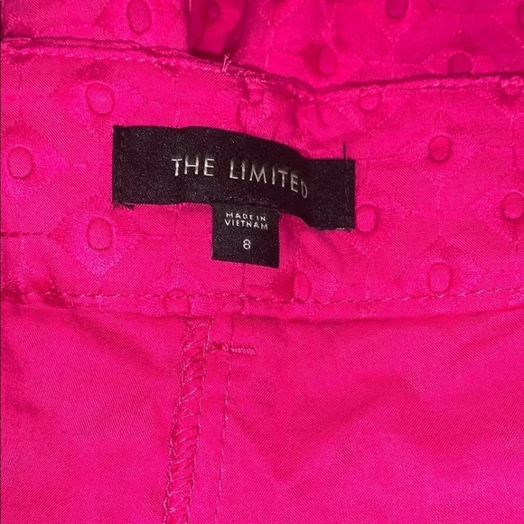The Limited Tailored Shorts Pink Eyelet NWOT size8 - Picture 4 of 4